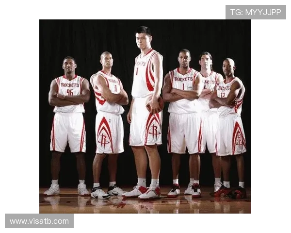 阿泰斯特与姚明重聚瞬间回忆起昔日NBA赛场的激情与友谊 阿泰斯特与姚明重聚瞬间回忆起昔日NBA赛场的激情与友谊